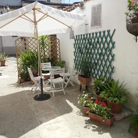 Blue Moon Bed & Breakfast Spinazzola